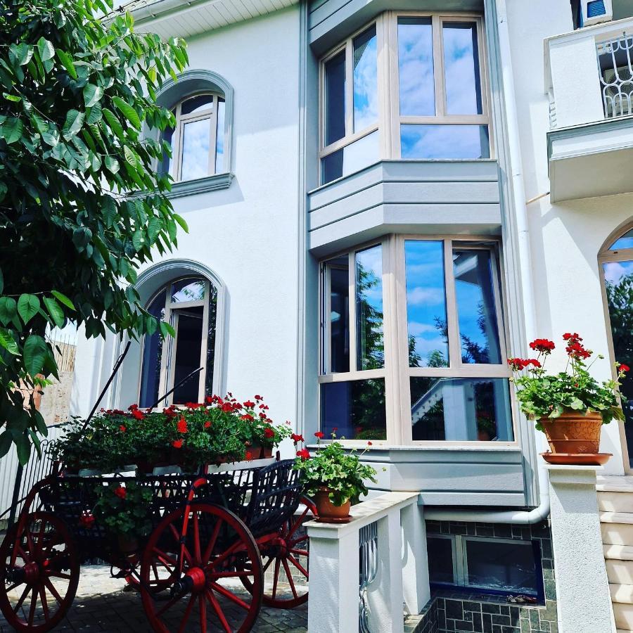 Hotel Atlantic Boutique Târgu-Mureş Esterno foto