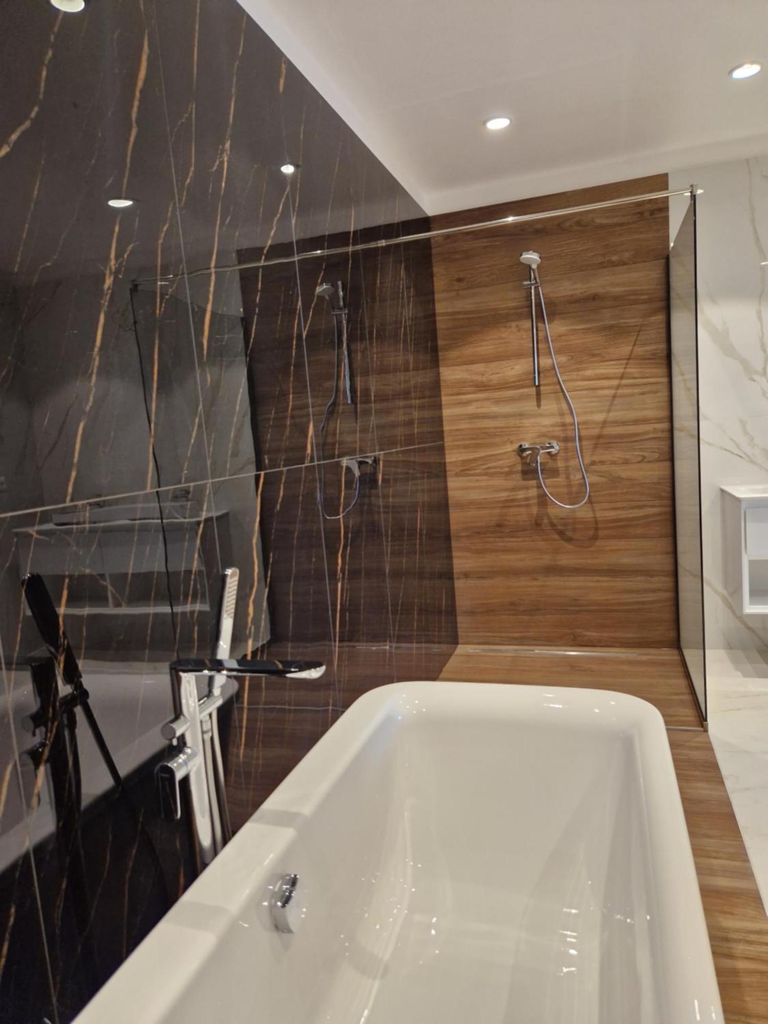Hotel Atlantic Boutique Târgu-Mureş Esterno foto
