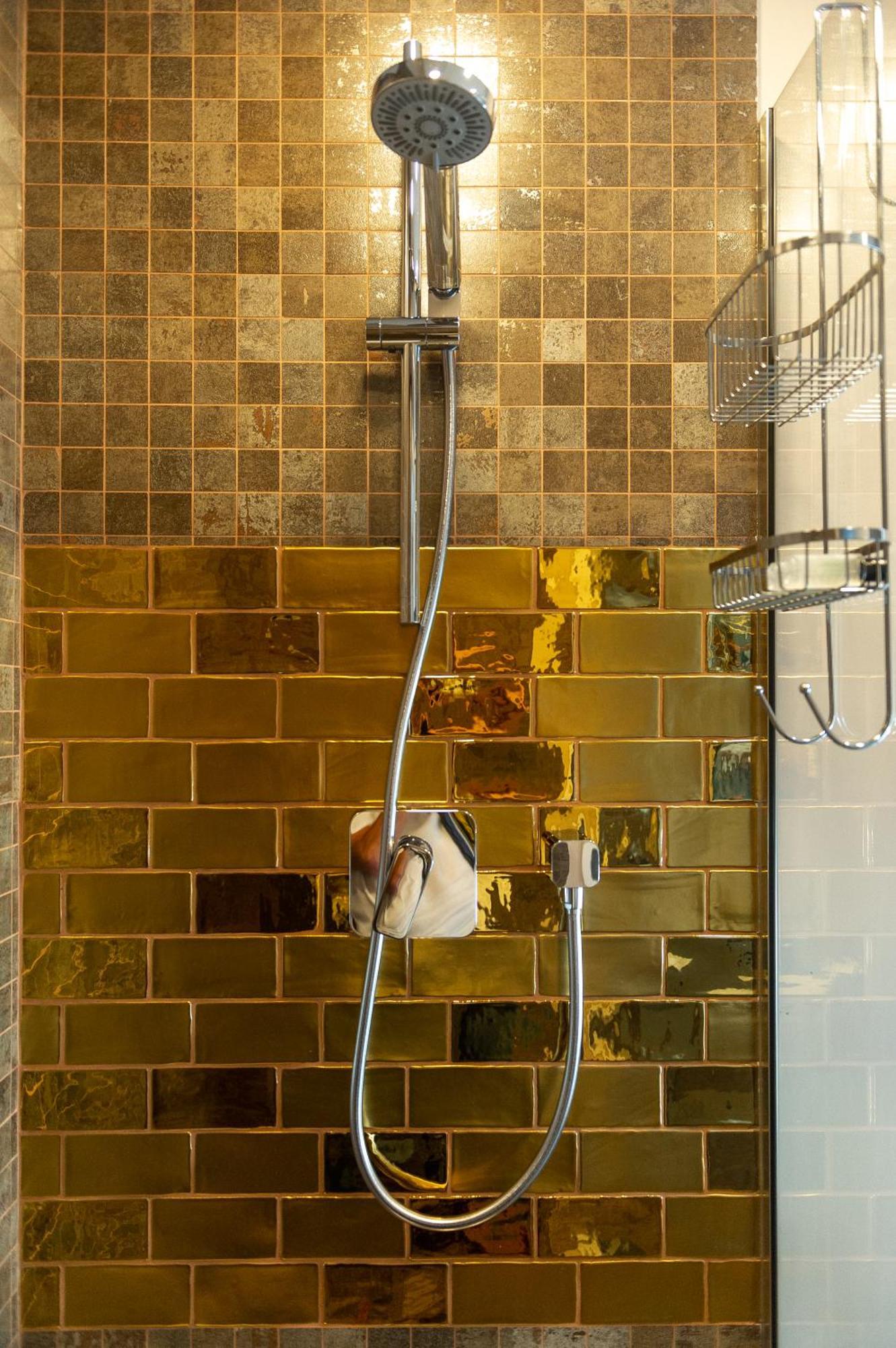 Hotel Atlantic Boutique Târgu-Mureş Esterno foto